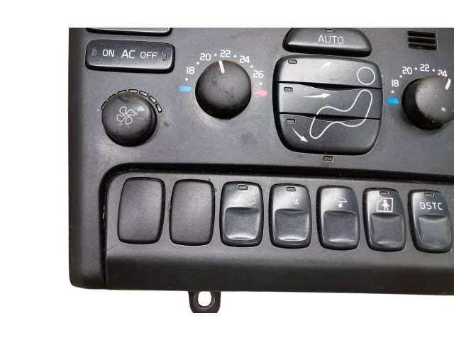Блок управления климат-контролем 8697137, 04W42E04   Volvo XC90