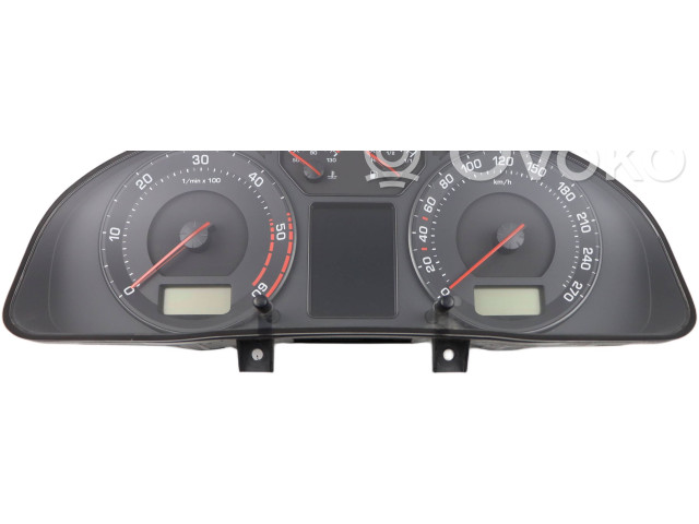 Панель приборов 3U0920841D Skoda Superb B5 (3U)