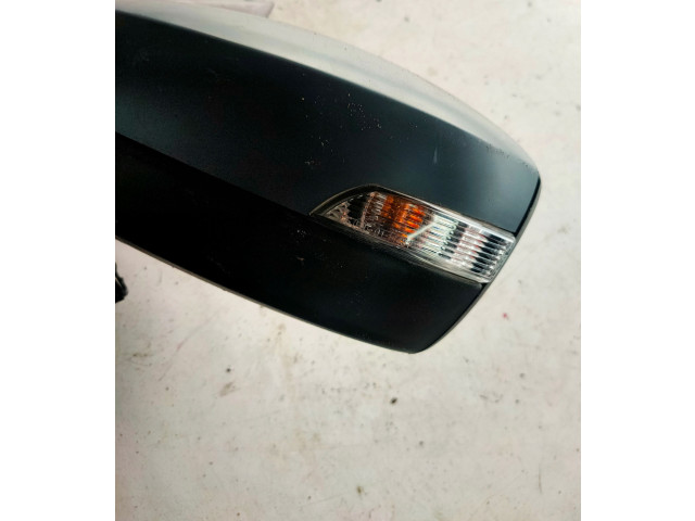 Зеркало электрическое Skoda Fabia Mk3 (NJ) 2015 - 2021 года