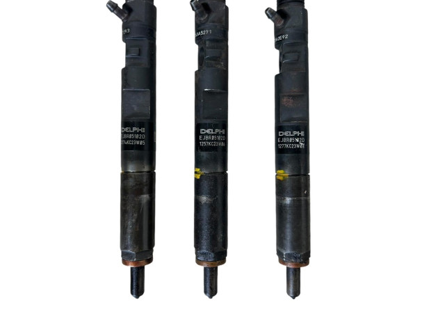 Комплект форсунок 8200815416, 8200815416    Dacia Sandero   