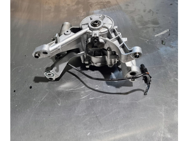 Масляный насос G4D3-6L079-F Jaguar XF X250