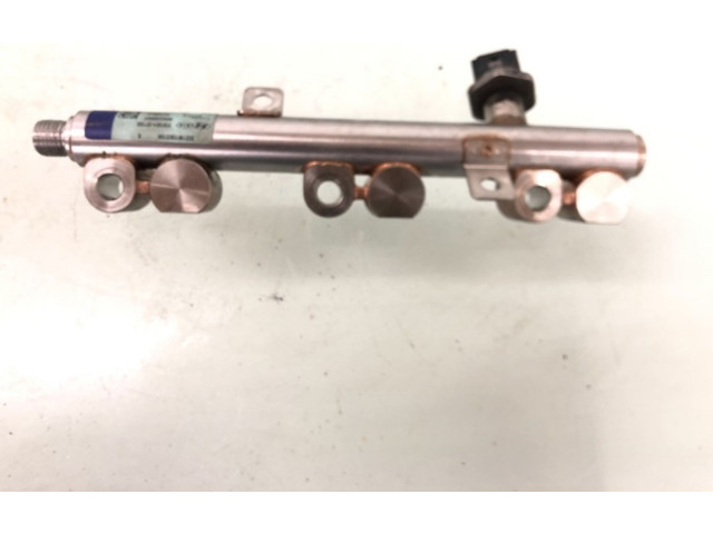 Vstřikovací lišta 3535007100, 0221M15B0196 KIA Pro Cee'd III G3LE