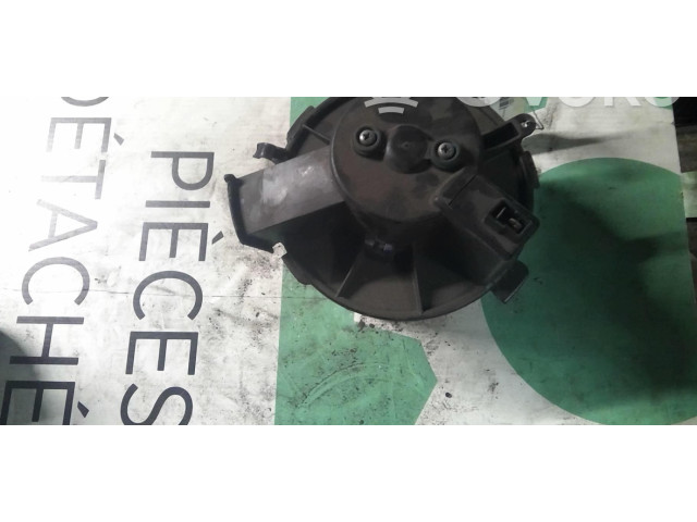 Вентилятор печки    NT   Peugeot 307