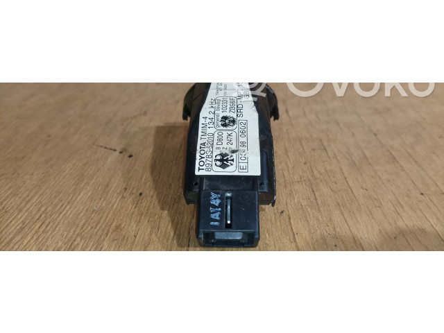 Přístrojová deska  Toyota Yaris 1999 8978352010, TMIM4  