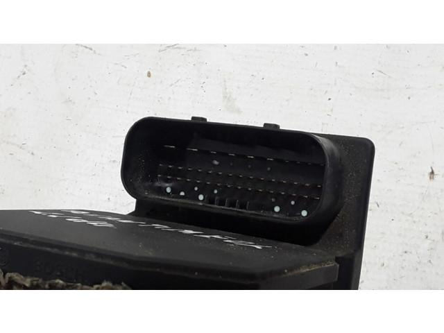 Jednotka ABS 6025410486   Renault Avantime 2001