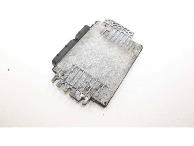 Řídící jednotka MEC32040 Nissan Micra K14 2016