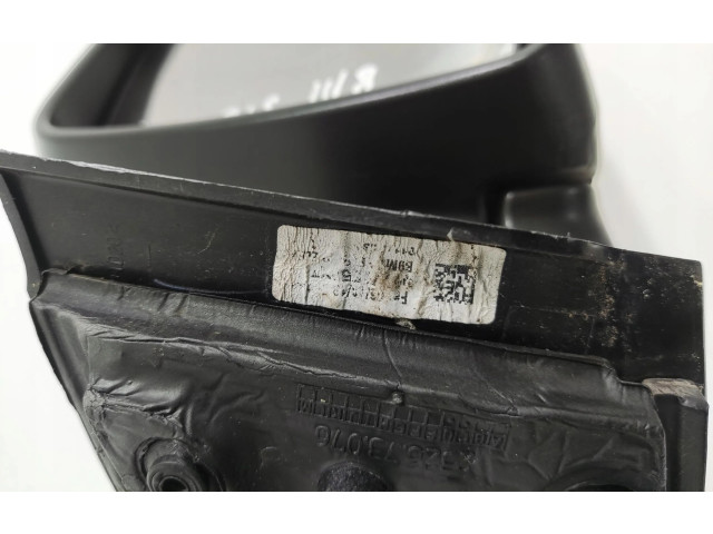 Zpětné zrcátko Peugeot Partner 2016