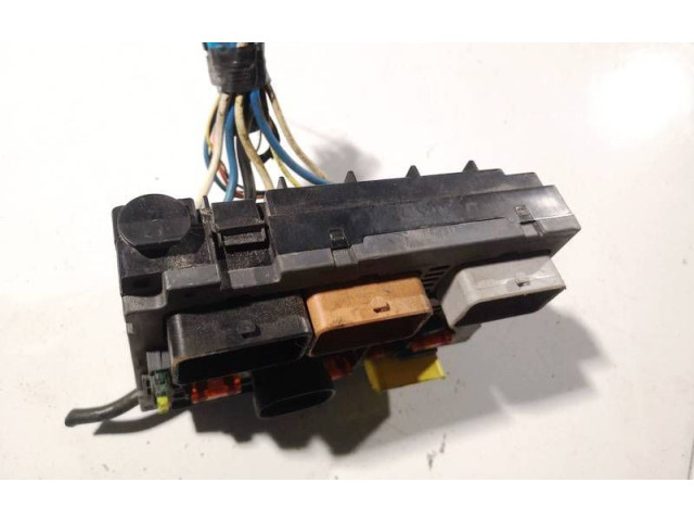 Блок предохранителей 9675877980, bsm-r02-0001 Citroen C5