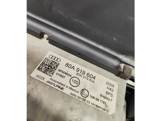 Дисплей    80A919604   Audi Q5 SQ5