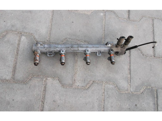 Магистральная трубка топлива Skoda Octavia Mk1 (1U)