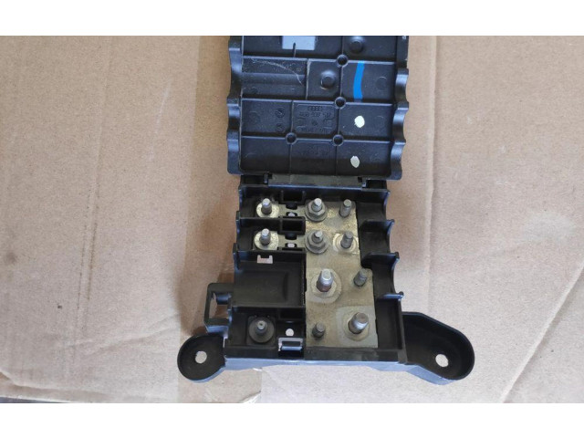 Блок предохранителей  4G0937517   Audi A7 S7 4G    