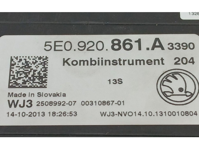 Панель приборов 5E0920861A Skoda Octavia Mk3 (5E)