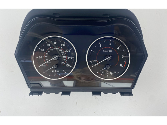 Přístrojová deska BMW 1 F20 F21 2015 17649411