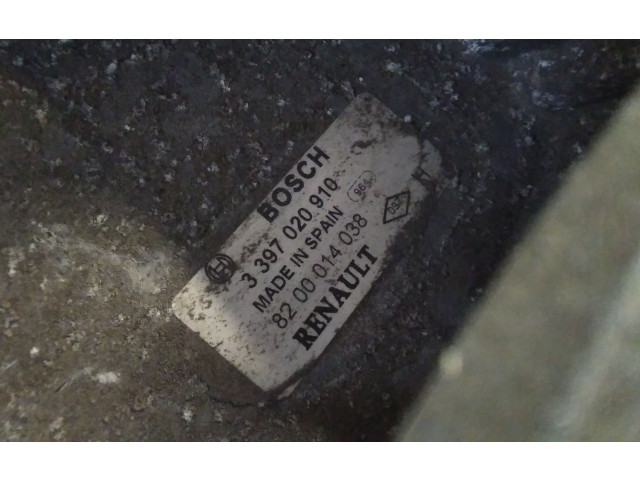 Топливная рампа 8200014038, 3397020910   Renault Espace -  Grand espace IV   для двигателя 1