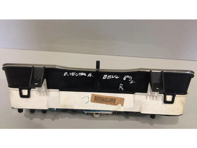 Přístrojová deska Opel Vectra A 1989 90386326