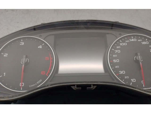 Přístrojová deska Audi A6 C7 2011 4G8920900F, 4G8920900FX