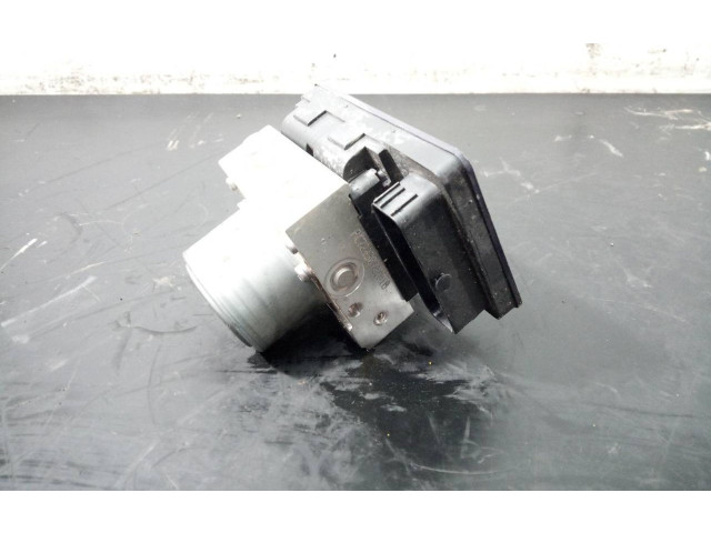 Блок АБС 52079885, P3-B9-19-3   Jeep  Renegade  2014 -  года