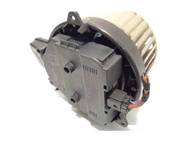 Вентилятор печки 4H1820021B Audi A7 S7 4G