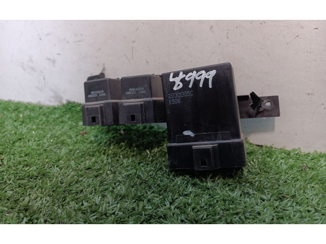 Pojistková skříňka Řídící jednotka BSM M9200209, M9200209 Chrysler Stratus 1996