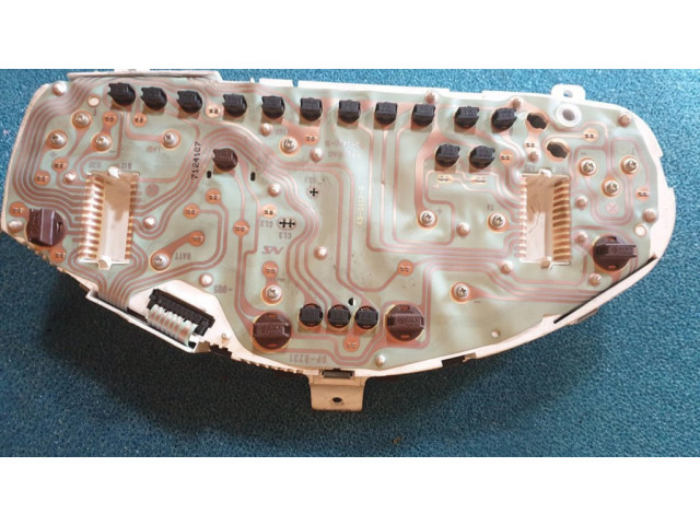 Панель приборов 0P0179001 Mitsubishi Carisma