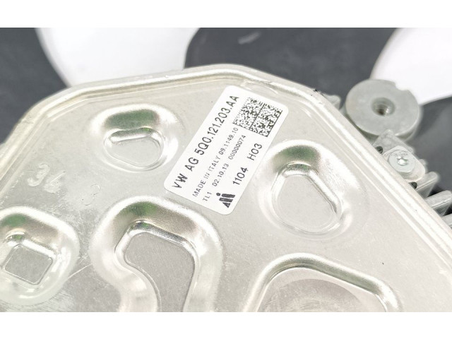 Вентилятор радиатора 23152800 Audi A3 S3 8V