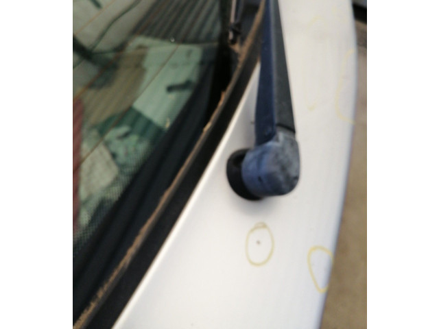 Моторчик заднего дворника 00006405H2 Citroen Xsara