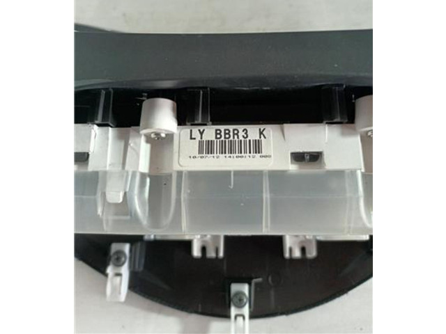 Спидометр (приборный щиток)