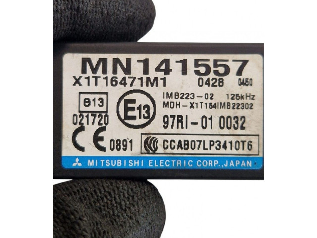 Блок АБС MN141557 Mitsubishi L200 2006 - 2014 года