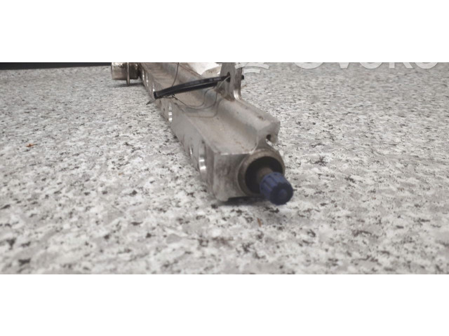 Vstřikovací lišta 9186836 Volvo S80