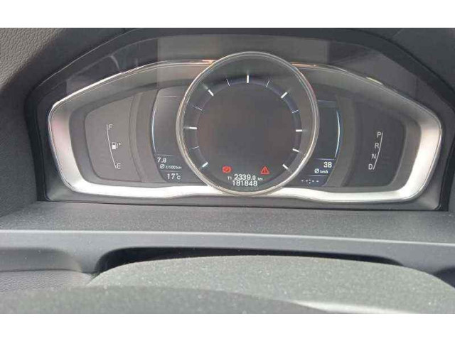 Přístrojová deska Volvo V60 2020 31473467, 36003011