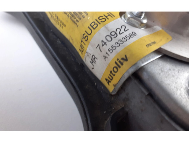 Подушка безопасности водителя MR740922, E509E316303U176 Mitsubishi Carisma