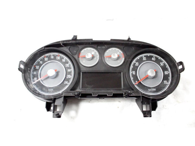 Přístrojová deska Fiat Punto Evo 2011 51852795