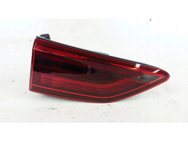 Задний фонарь левый сзади 5H0945093C Volkswagen Golf VIII 2019- года