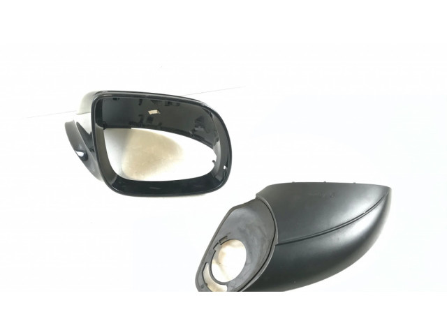 Пластиковая отделка зеркала