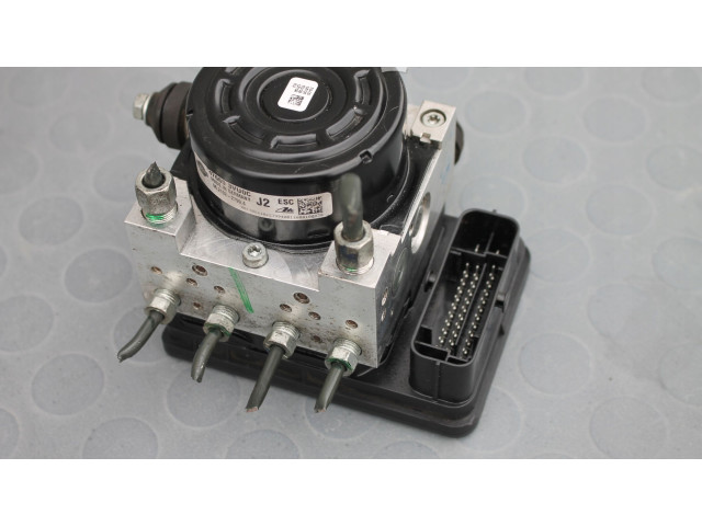 Блок ABS 3VU0C Nissan Note (E12)