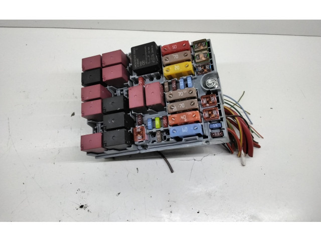 Блок предохранителей 51882145, 51882145 Jeep Renegade