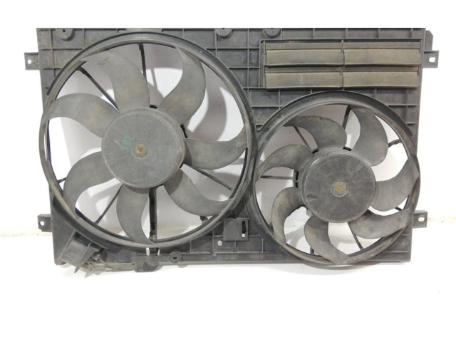 Вентилятор радиатора 1K0121207BB Volkswagen Jetta V