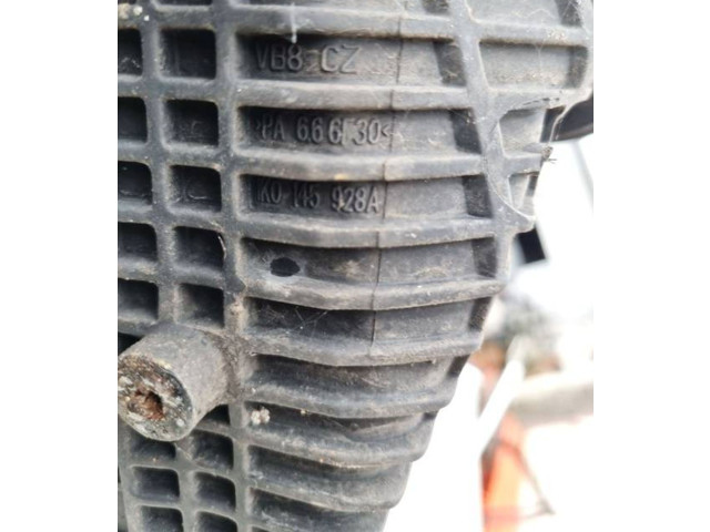 Интеркулер 1K0145928A Skoda Octavia Mk2 (1Z)