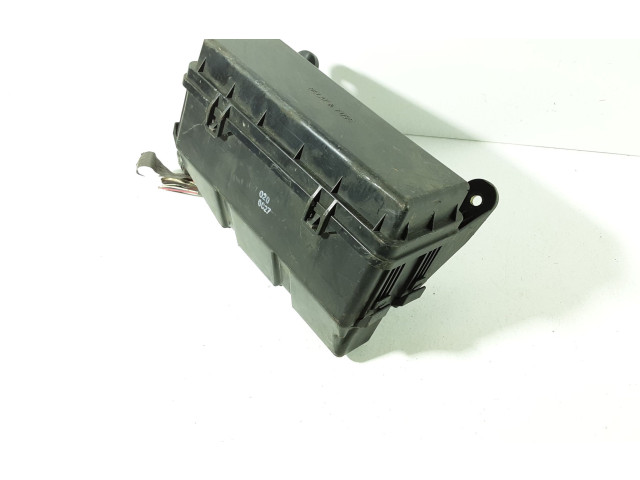 Přístrojová deska Toyota Previa (XR30, XR40) II 2003 8267228030, 8826332070