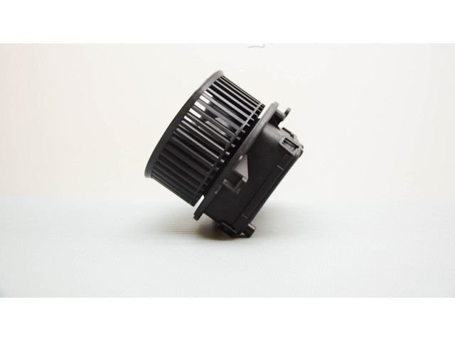 Вентилятор печки 4M2820021B, C25057100 Audi Q5 SQ5