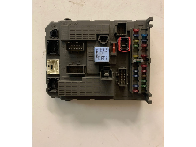 Pojistková skříňka 9646907380 Peugeot 807 2004