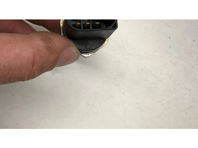 Датчик уровня горючего