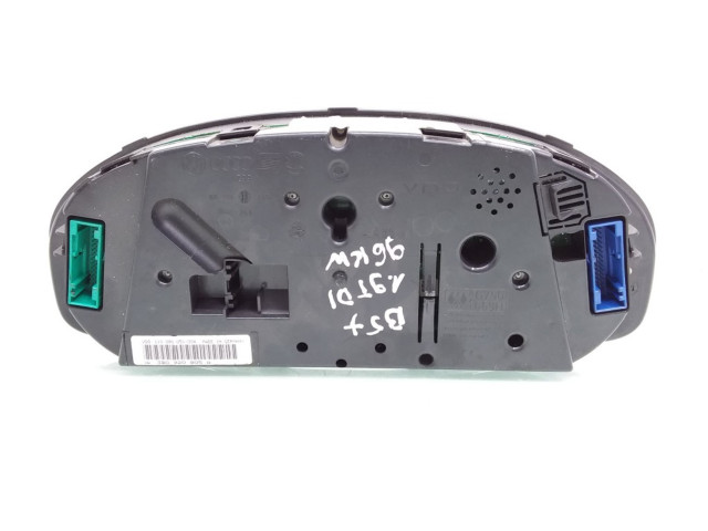 Панель приборов 3B0920805A, 110080051004   Volkswagen PASSAT B5.5       