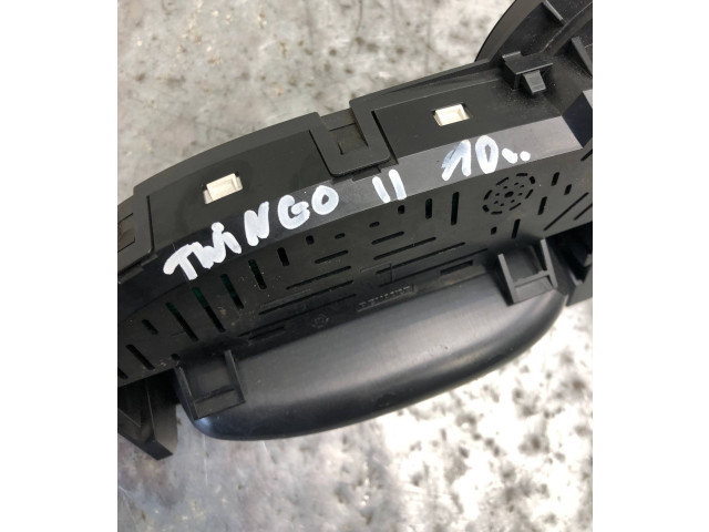 Панель приборов 8200934876 Renault Twingo II