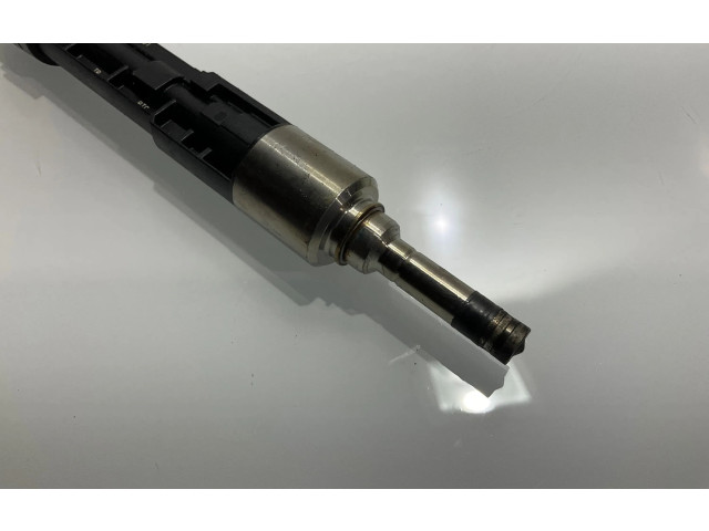 Vstřikovač 06M906036L Porsche Cayenne (9Y0 9Y3)