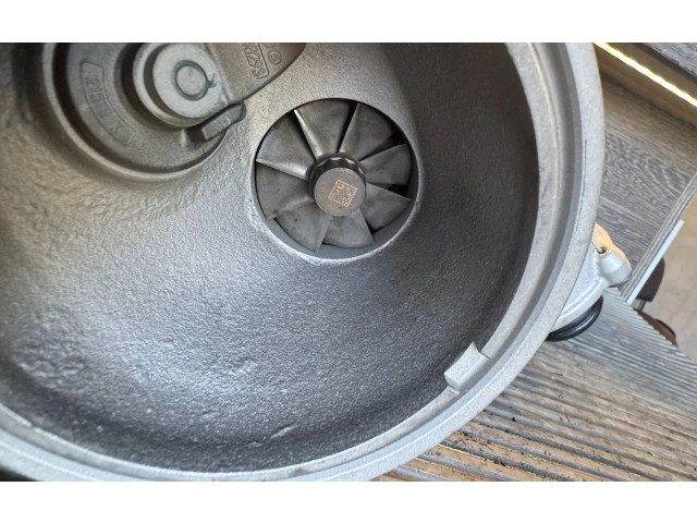 Турбина Audi Q5 SQ5 06N145702D, 7101211900