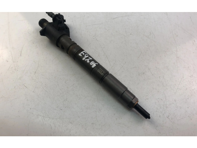 Форсунка 31272690    Volvo V60   