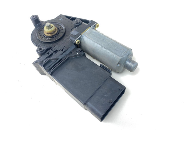 Turbodmychadlo Передний двигатель механизма для подъема окон 9776101430203, F005S00047 Volkswagen PASSAT B5