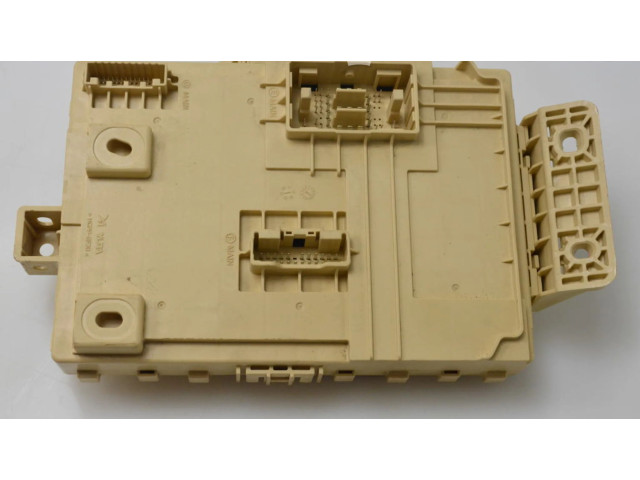 Блок предохранителей 91950J7640 KIA Ceed