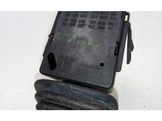 Ручка стеклоочистителей 09185417   Opel Corsa C